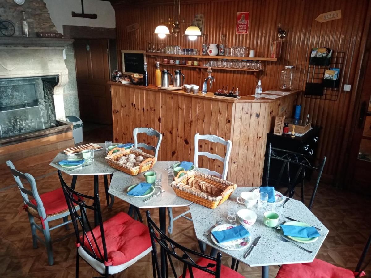 Les P'Tites Pistes Acomodação com café da manhã Chaux-des-Pres Exterior foto